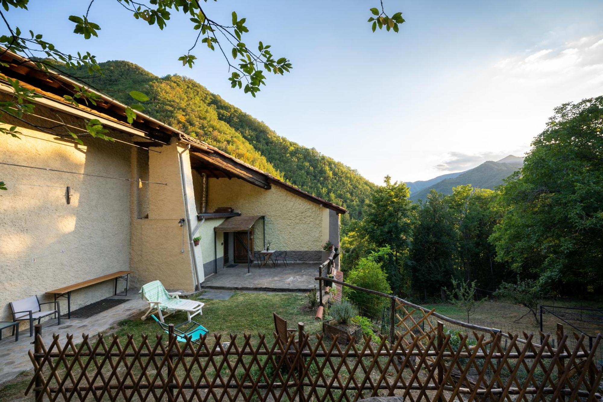 La Casa Nel Bosco-Senza Auto Guest House Ponte della Venturina Ruang foto