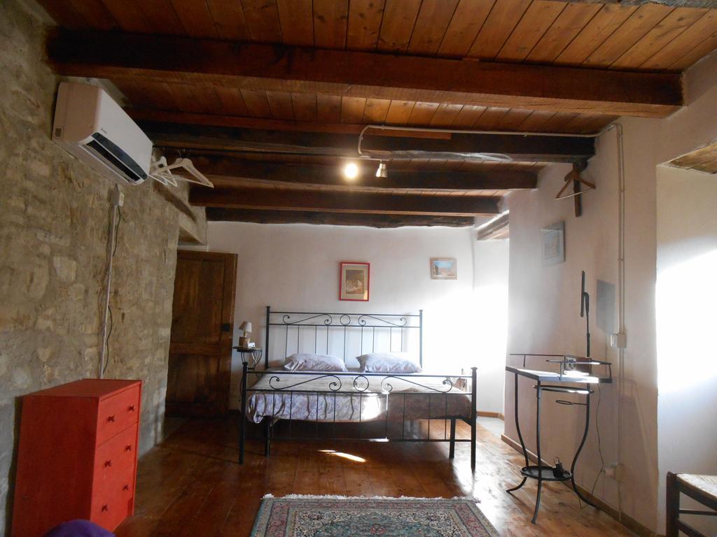 La Casa Nel Bosco-Senza Auto Guest House Ponte della Venturina Bagian luar foto